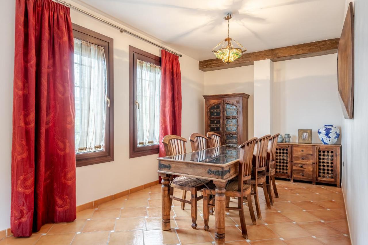 Villa Maria, Piscina Y Spa Exterior Privado Belicena 外观 照片