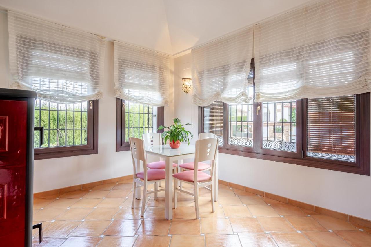 Villa Maria, Piscina Y Spa Exterior Privado Belicena 外观 照片